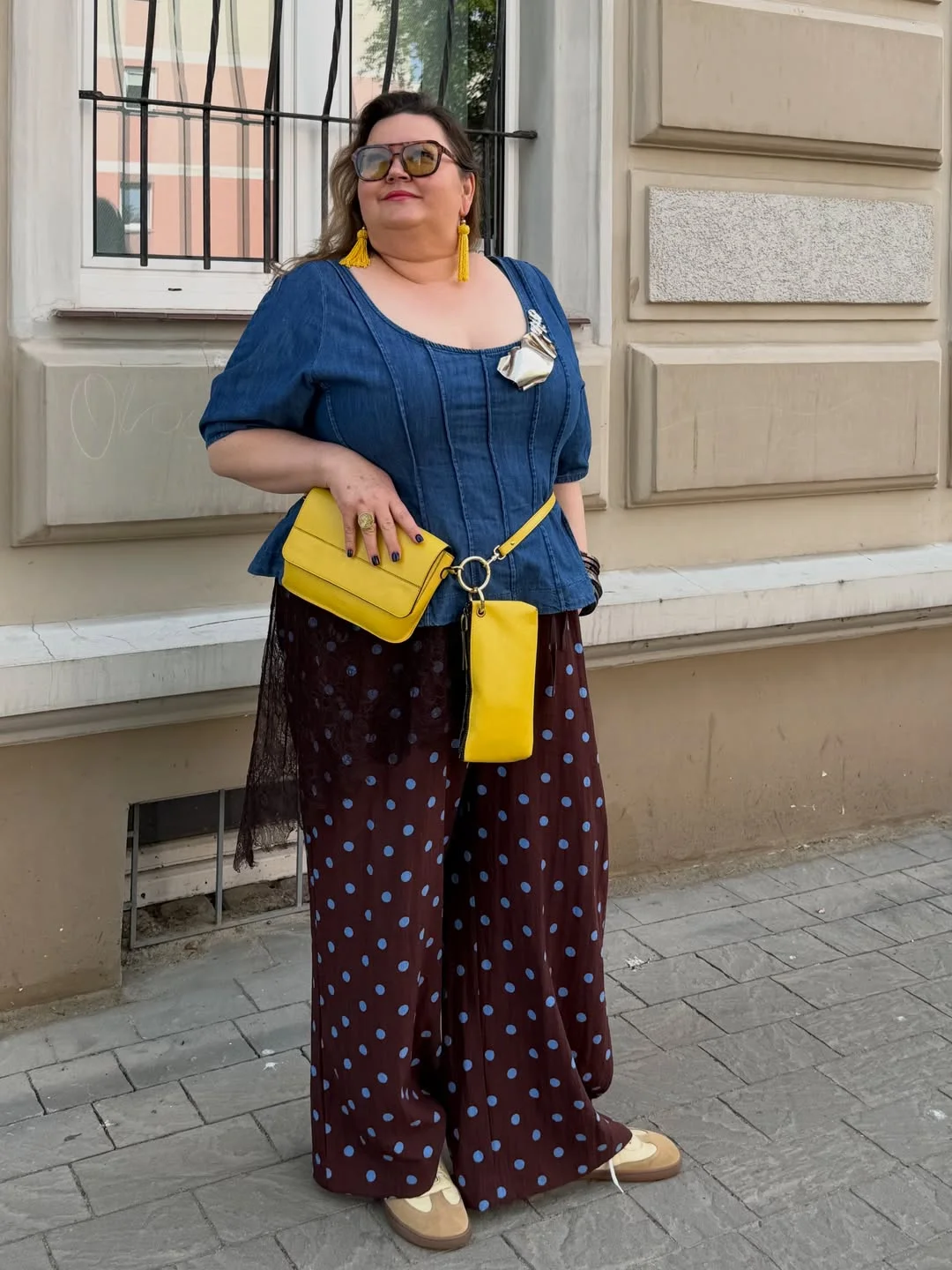 fall outfits for plus size women 2026 Mixing Denim And Polka Dots With Confidence