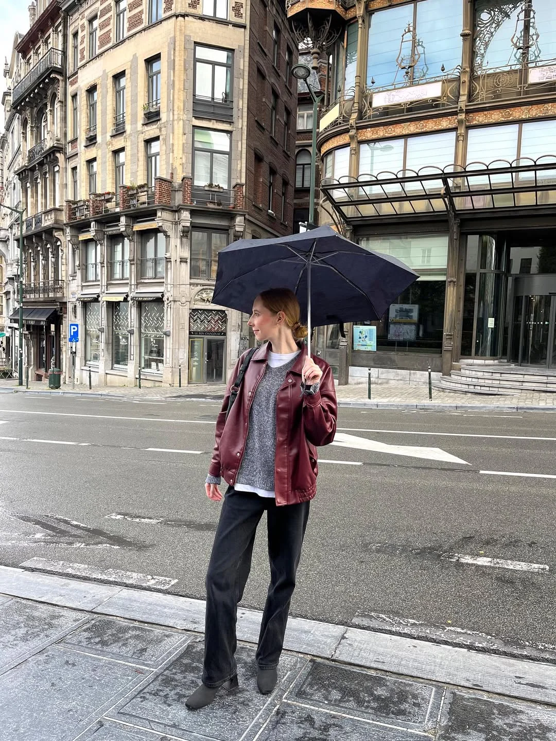 fall outfits for women in 30s style 2026 Burgundy Leather Brings New Life to Rainy-Day Dressing