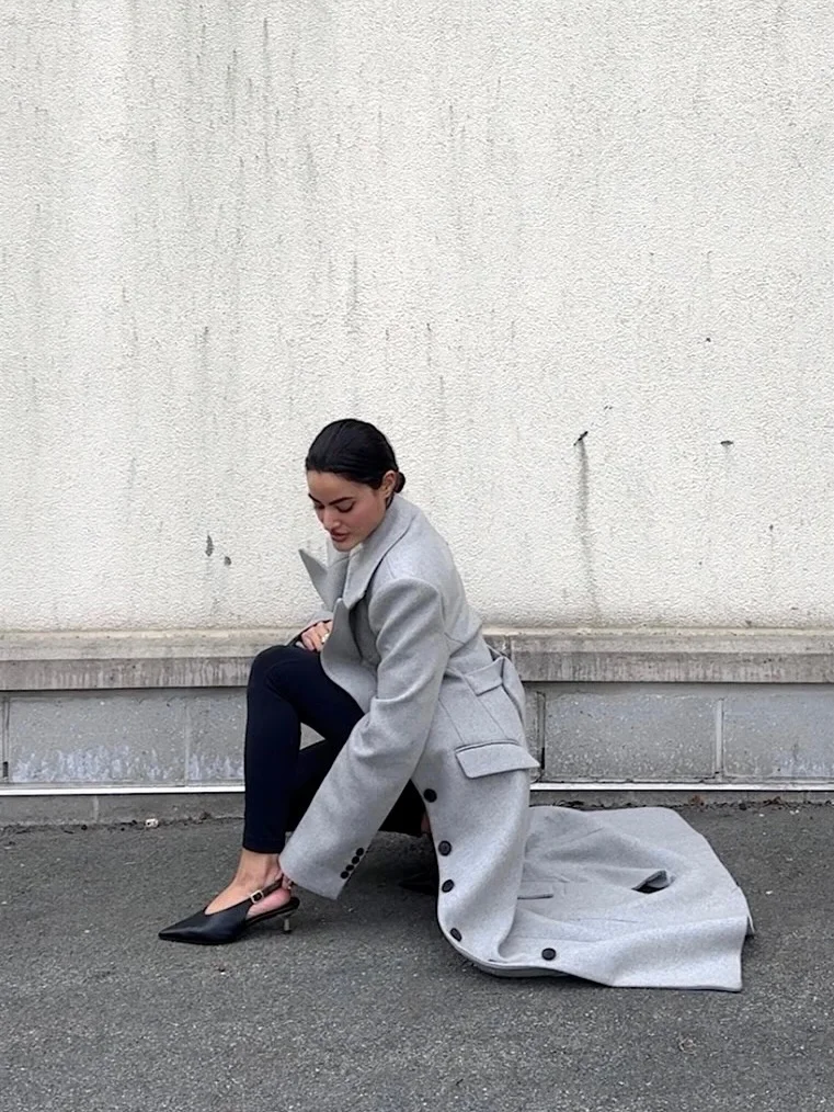 fall outfits with coat 2026 Grey Tailoring That Turns Minimalism Into a Statement