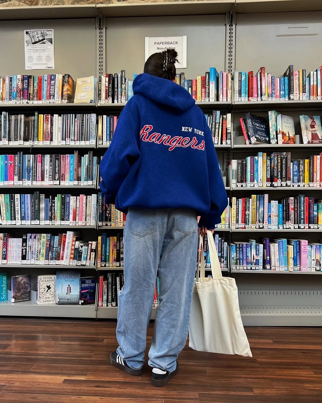 fall outfits with jeans 2026 Oversized Hoodie Looks That Make Fall Feel Cozy