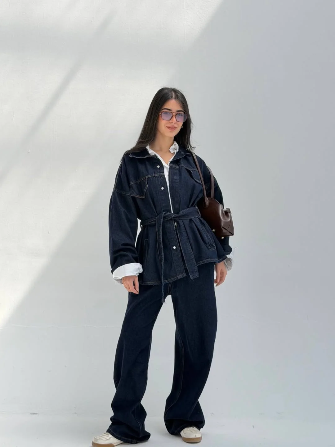 fall outfits with jeans jacket 2026 Dark Denim Tailoring for Everyday Elegance