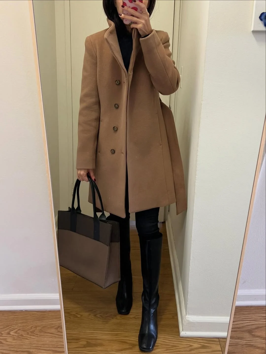 fall outfits with leggings and boots 2026 Classic Camel Coat And Sleek Knee-High Boots