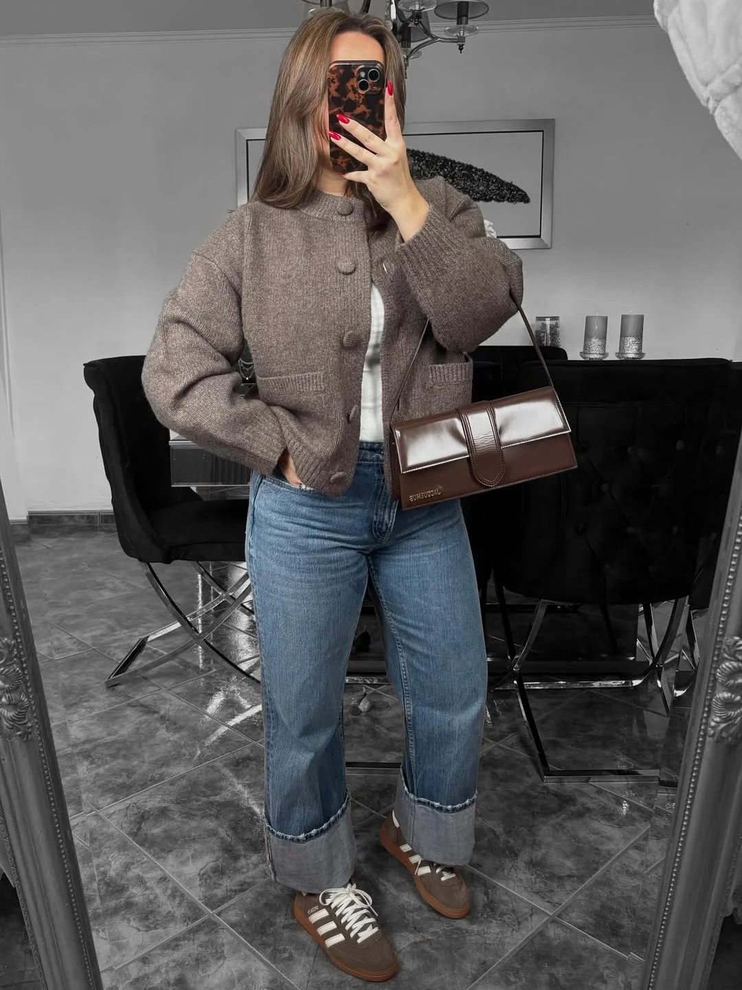 fall outfits with sneakers and jeans 2026 Cozy Brown Cardigan and Cuffed Jeans That Feel Effortlessly Chic