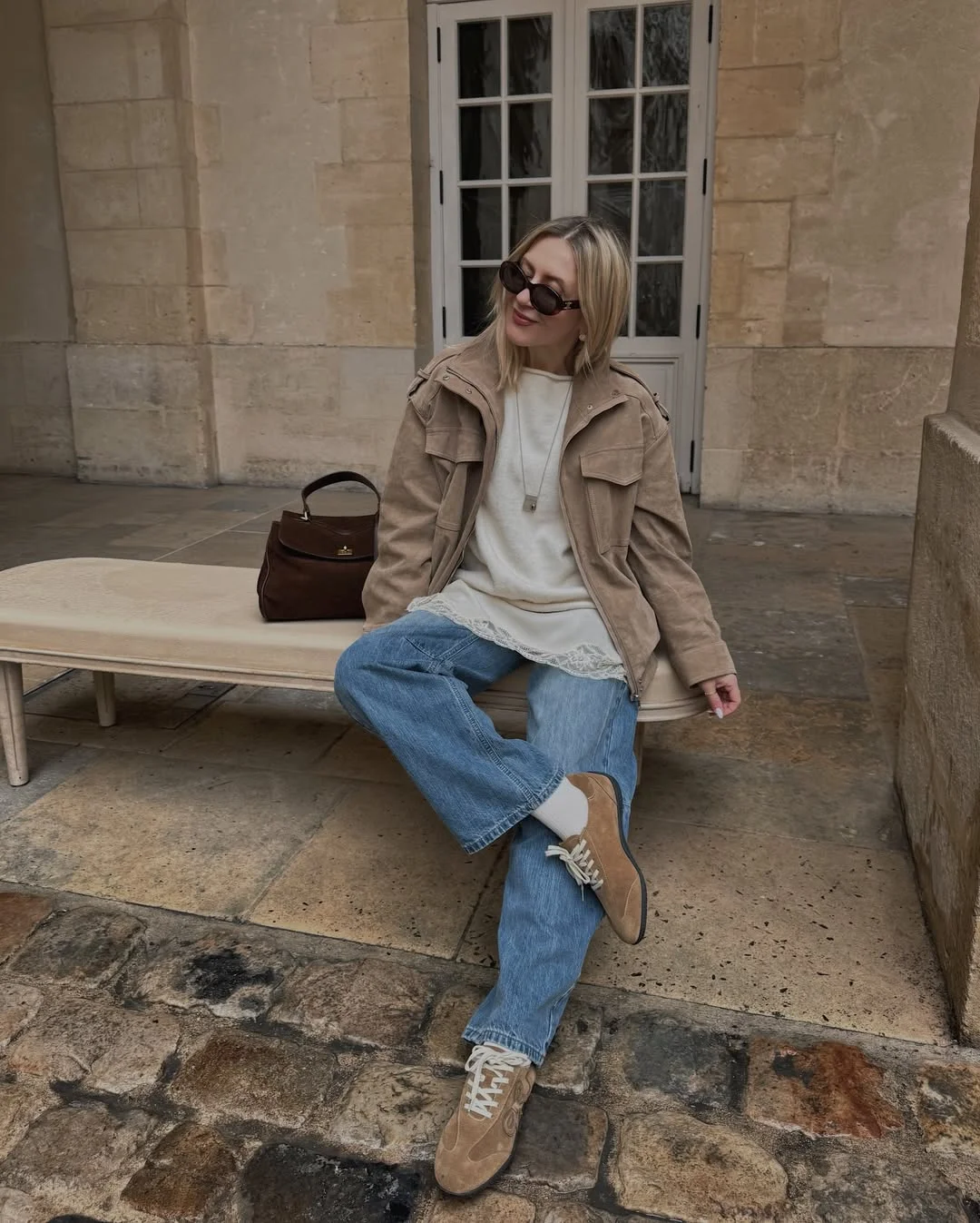 fall outfits with sneakers and jeans 2026 Soft Neutrals and Relaxed Denim for an Effortless Autumn Palette
