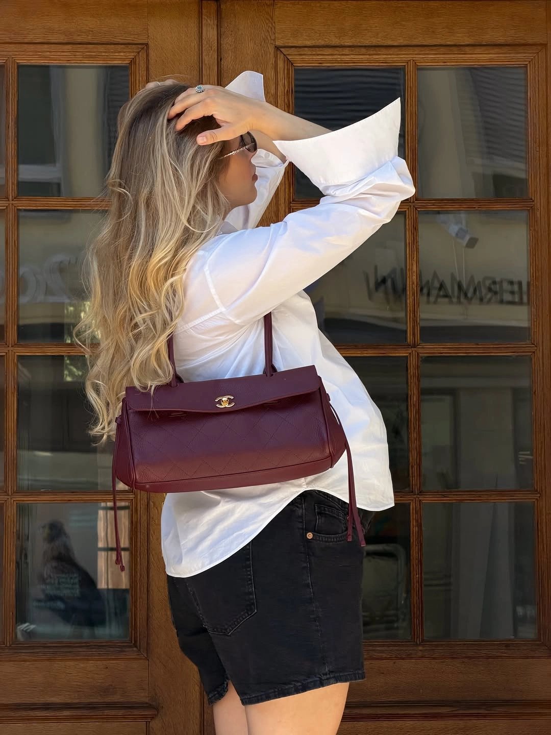 fall pregnancy outfits 2026 An Oversized White Shirt That Works Beyond Pregnancy