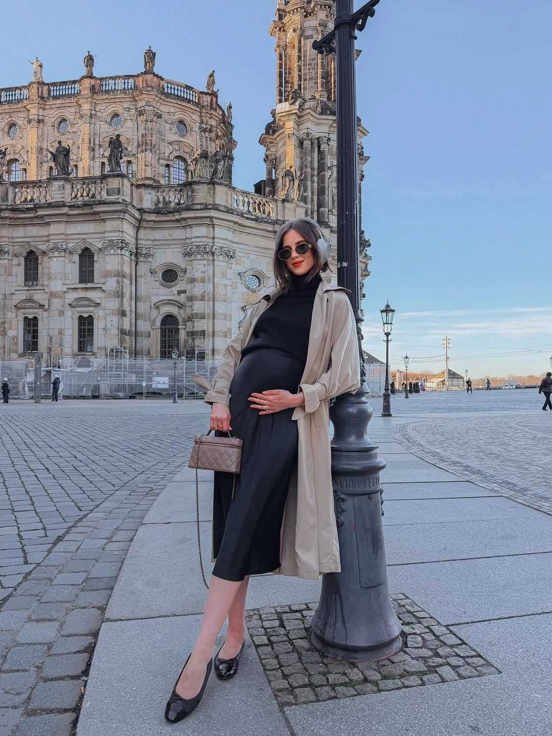 fall pregnancy outfits 2026 A Black Knit Dress That Makes Evening Style Feel Effortless