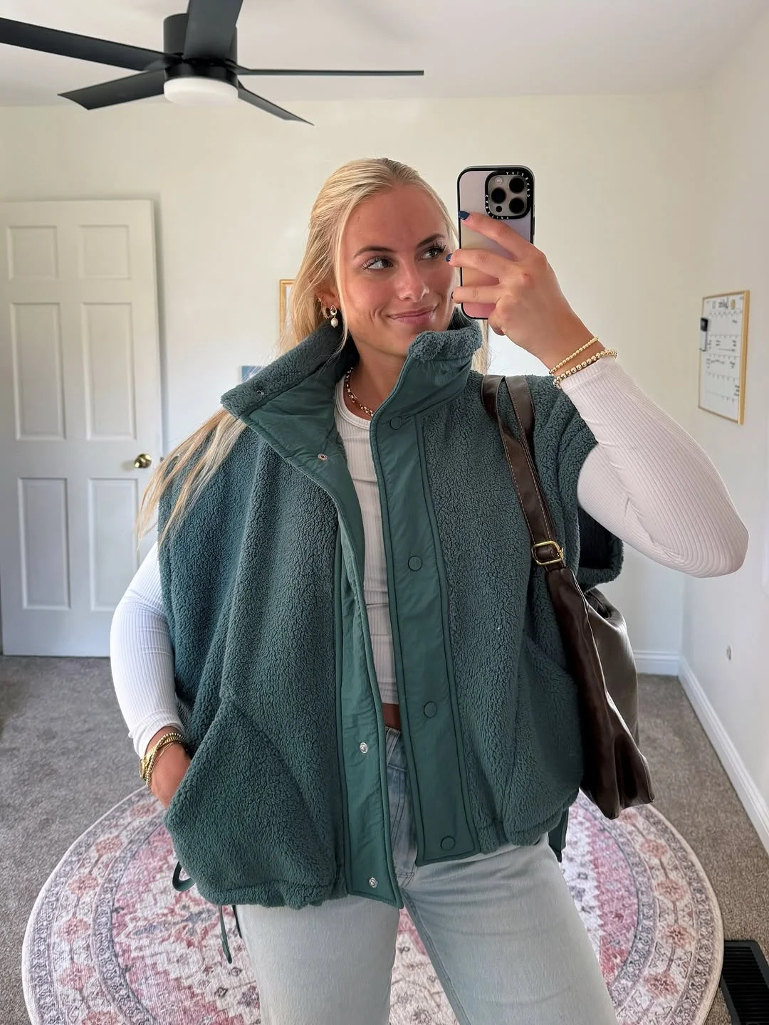 fall vest outfits for women 2026 Oversized Forest Green Teddy Vest for Cozy Fall Mornings