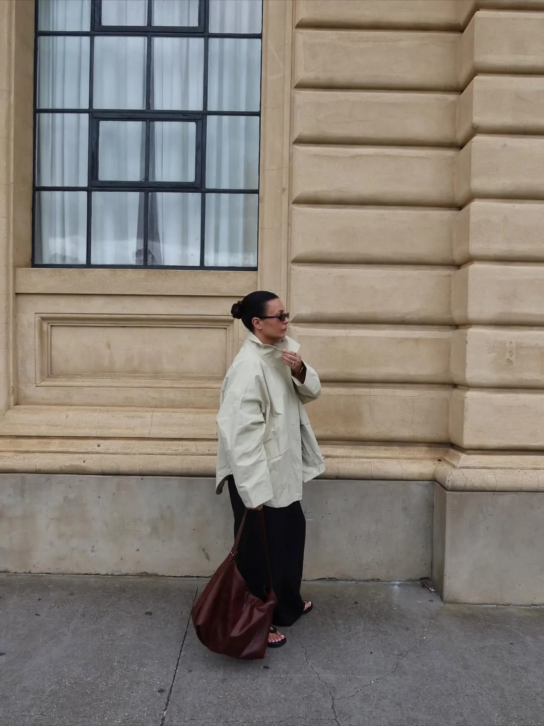 fall work outfits 2026 Cream Jacket And Black Trousers For Minimal Office Ease