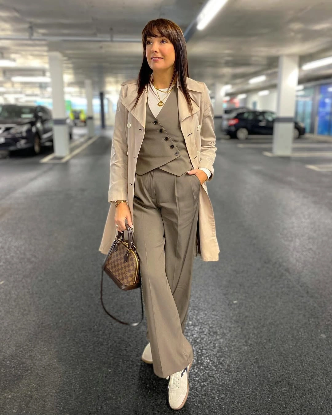 modest fall outfits 2026 Relaxed Tailoring That Blends Comfort With Everyday Sophistication
