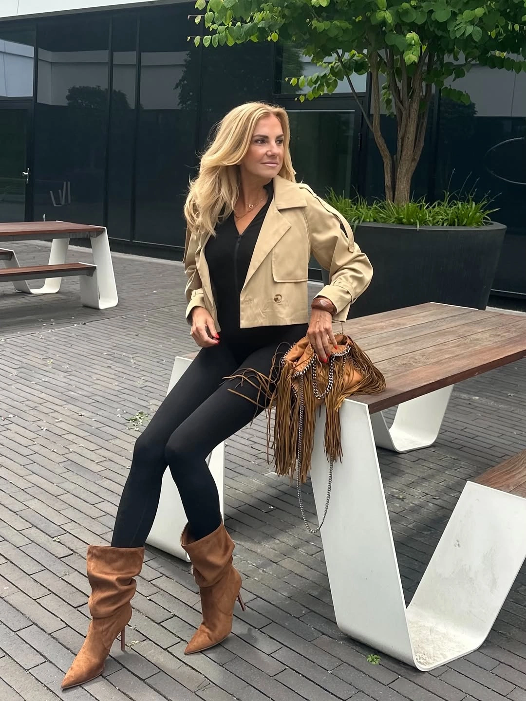 modest fall outfits 2026 A Cropped Trench Jacket That Modernizes Everyday Basics