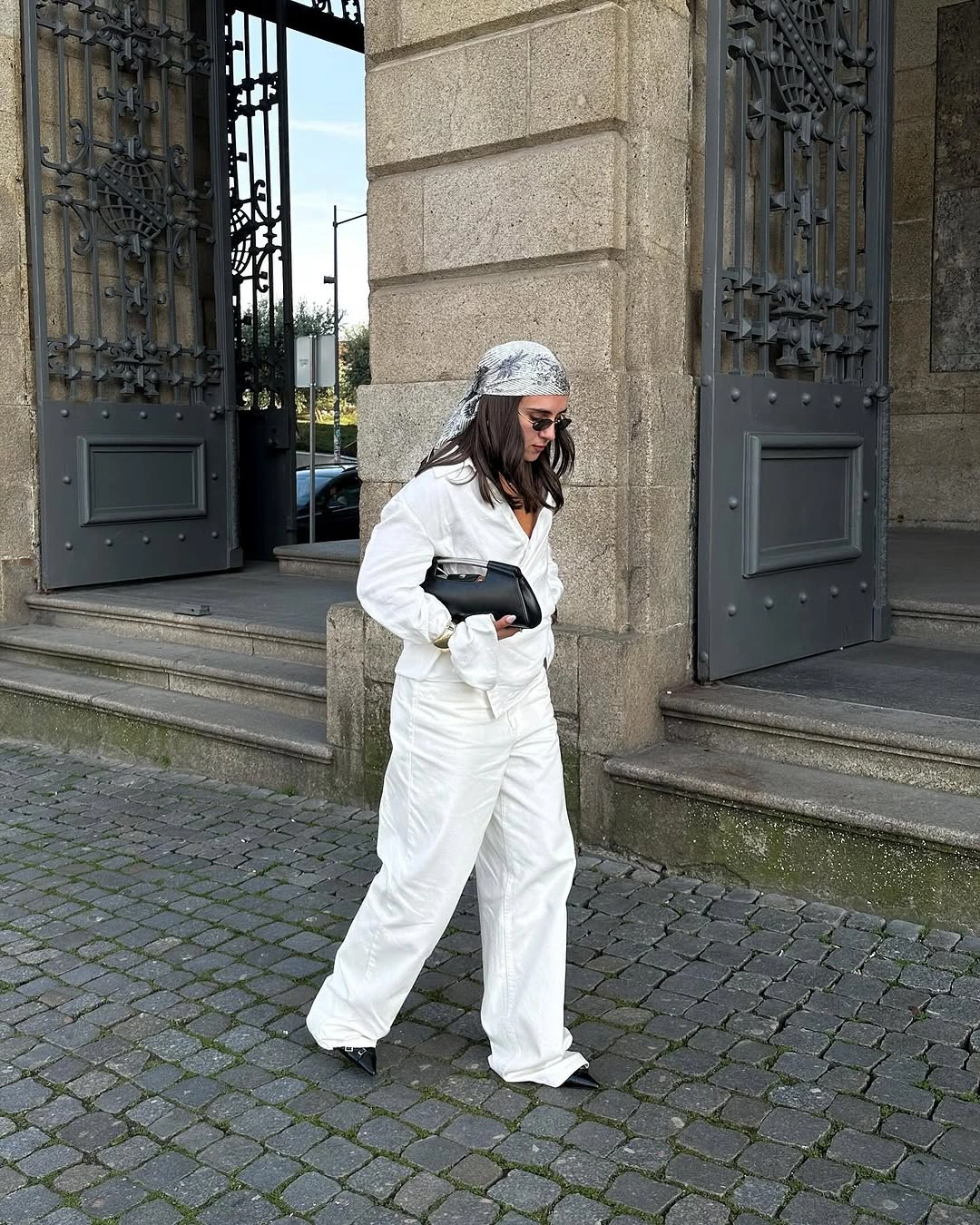 modest fall outfits 2026 Soft Monochrome Layers That Quietly Make a Statement