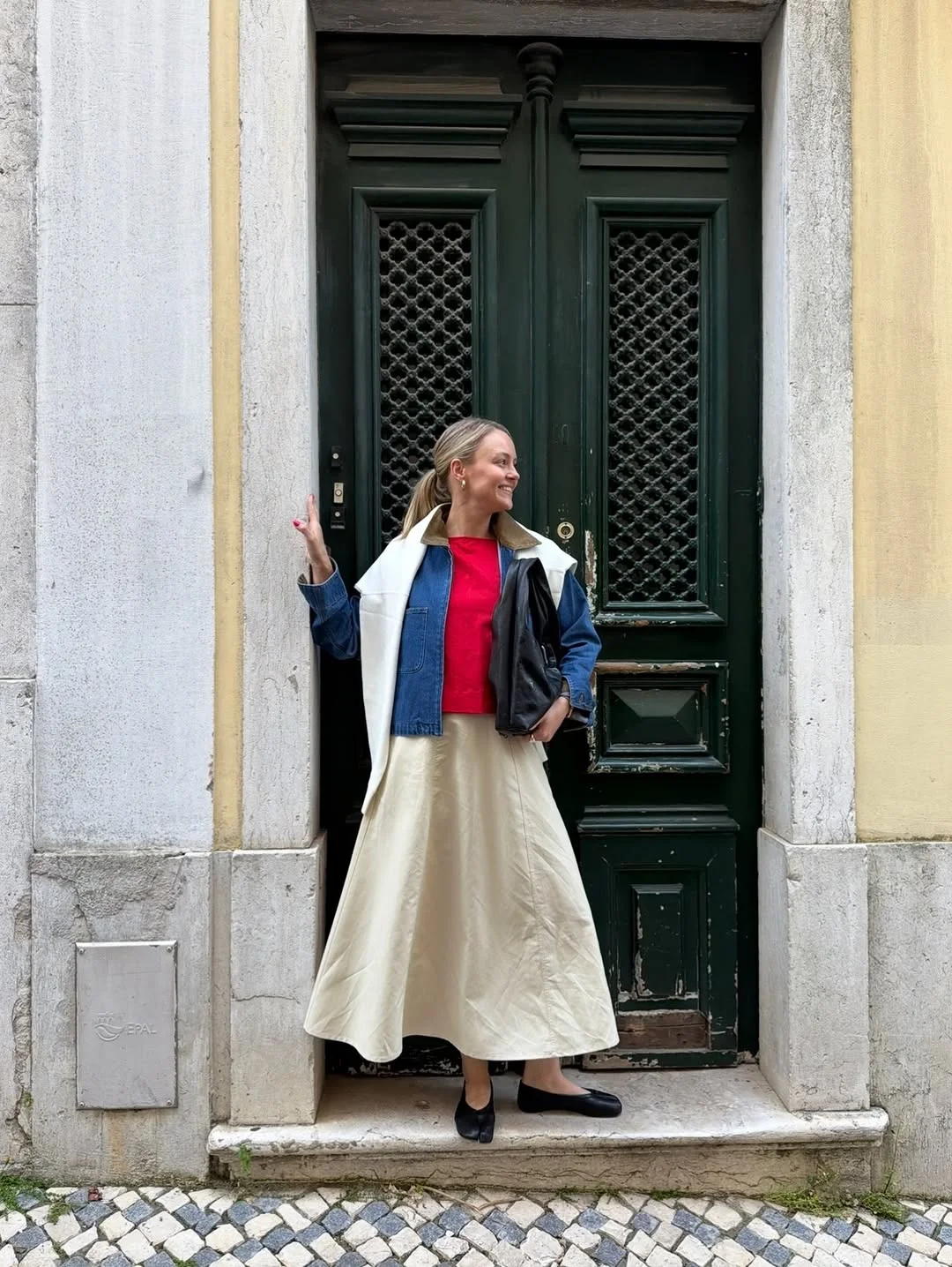simple fall outfits 2026 Classic Color Pairing That Feels Fresh Every Autumn