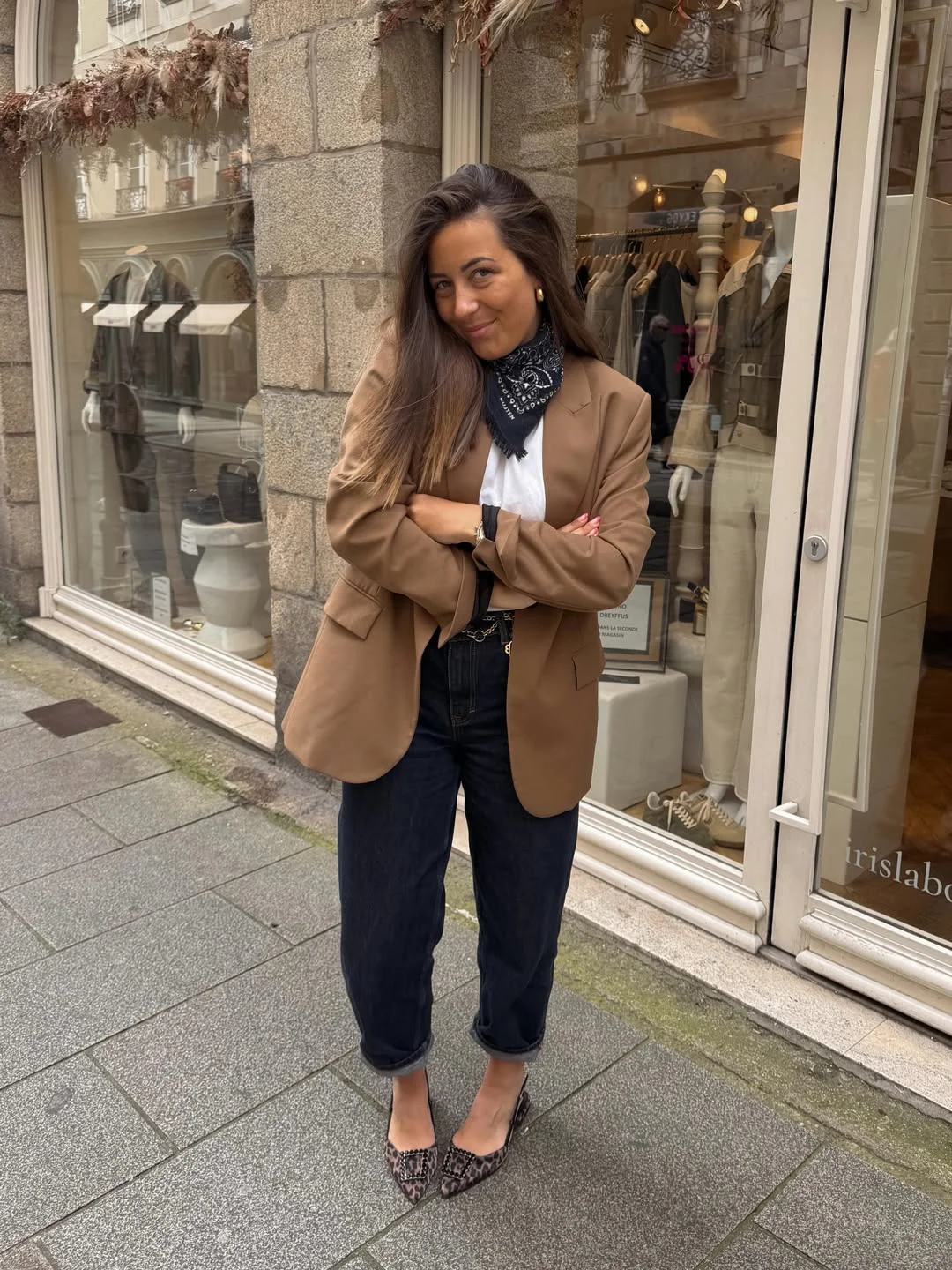 summer to fall outfits 2026 Camel Blazers And Dark Denim Always Feel Like Early Fall In Europe