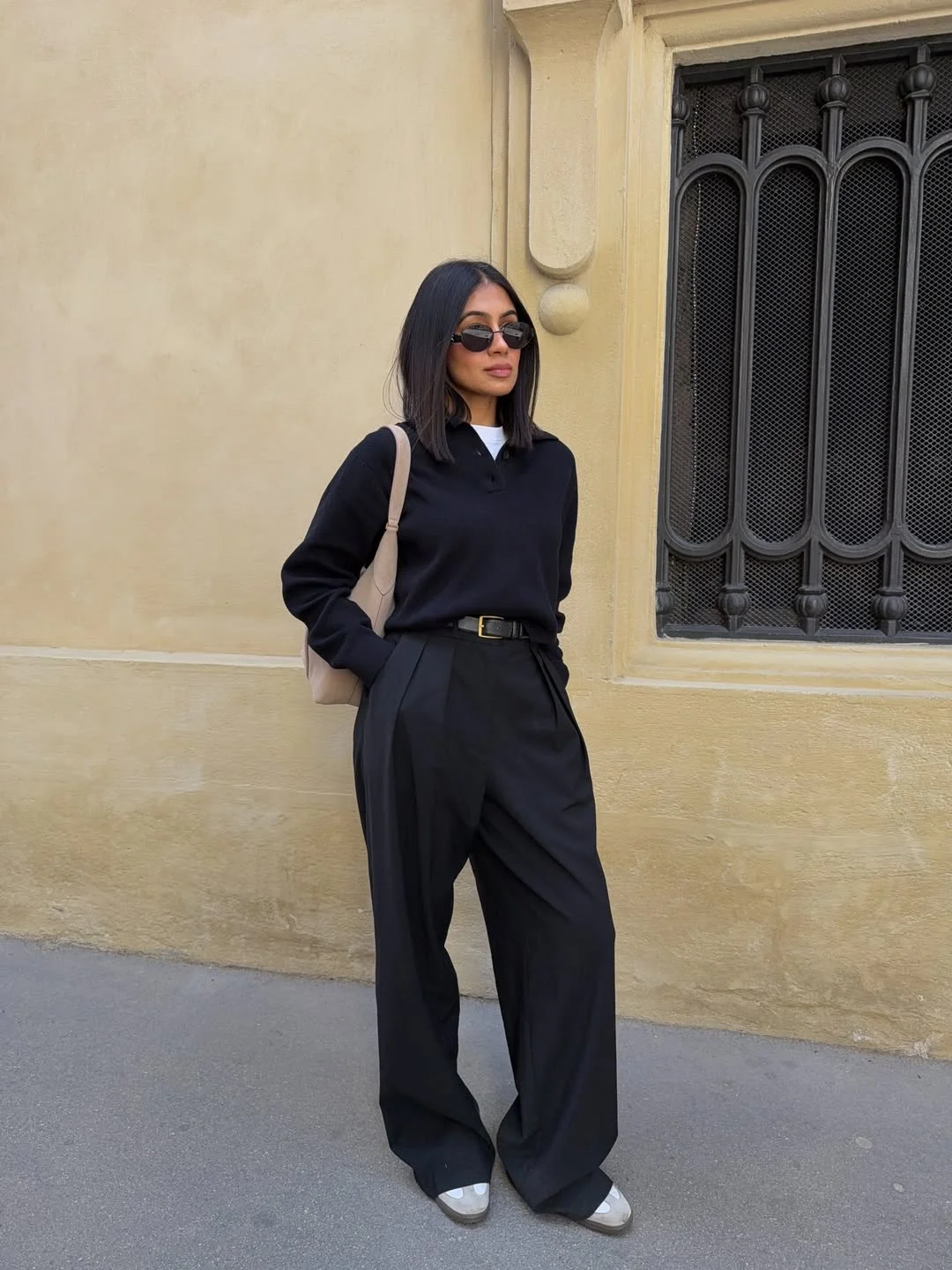 summer to fall outfits 2026 Minimal Black Tailoring Makes Everyday Dressing Feel Expensive