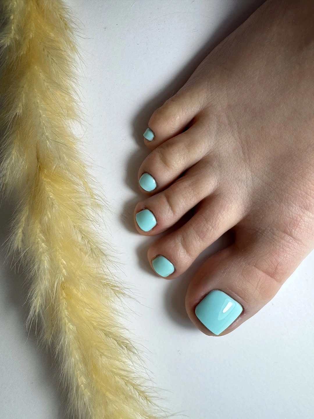 august toe nails 2026 Mint Green Toe Nails With A Cool Clean Finish