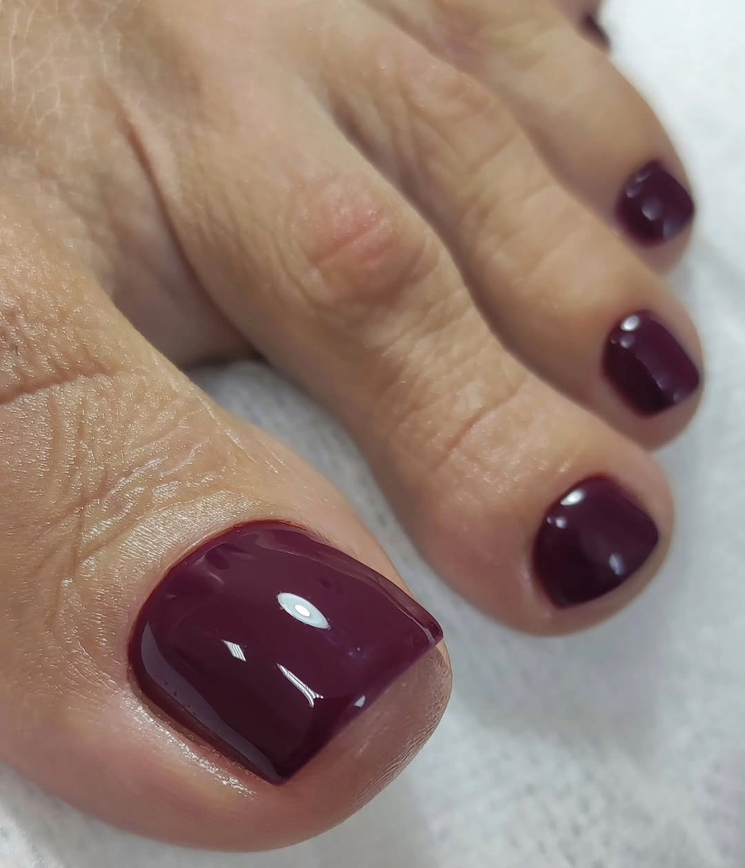 august toe nails 2026 Deep Plum Toe Nails With A Chic Late Summer Mood