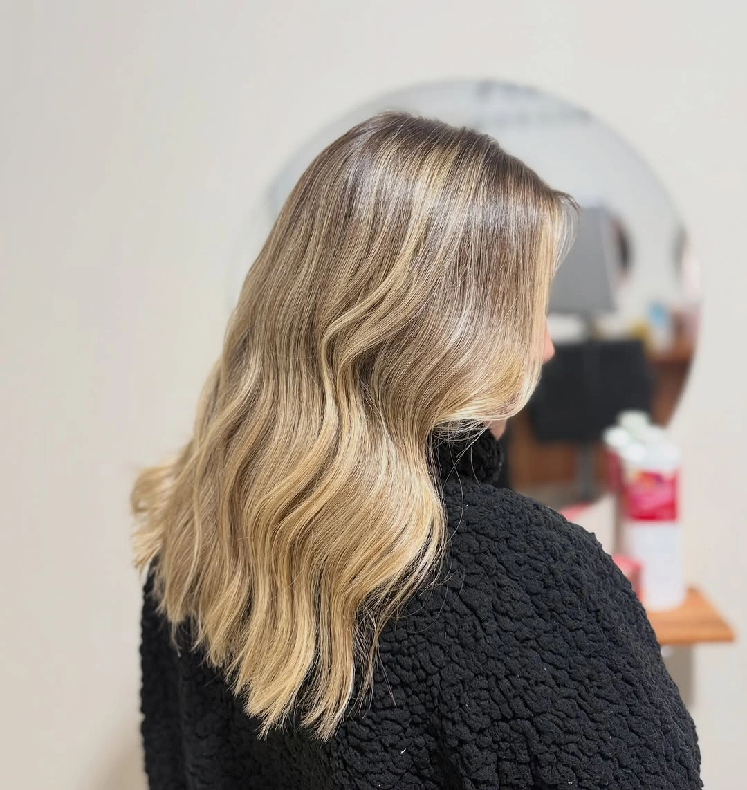 babylights hair ideas Golden Beige Babylights with Soft Lived-In Waves