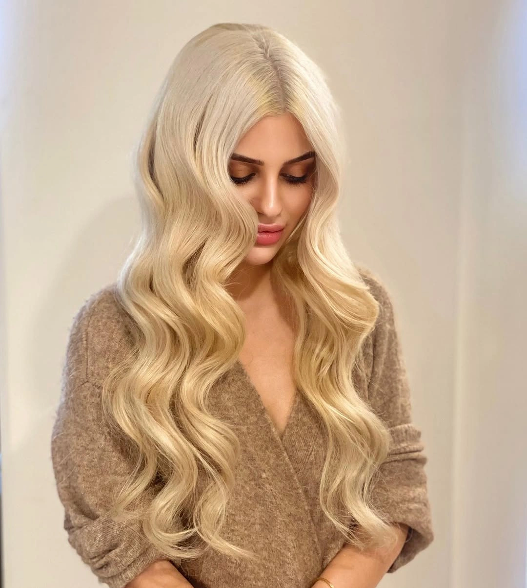 body waves hairstyle Platinum Blonde Body Waves That Glow in Every Season