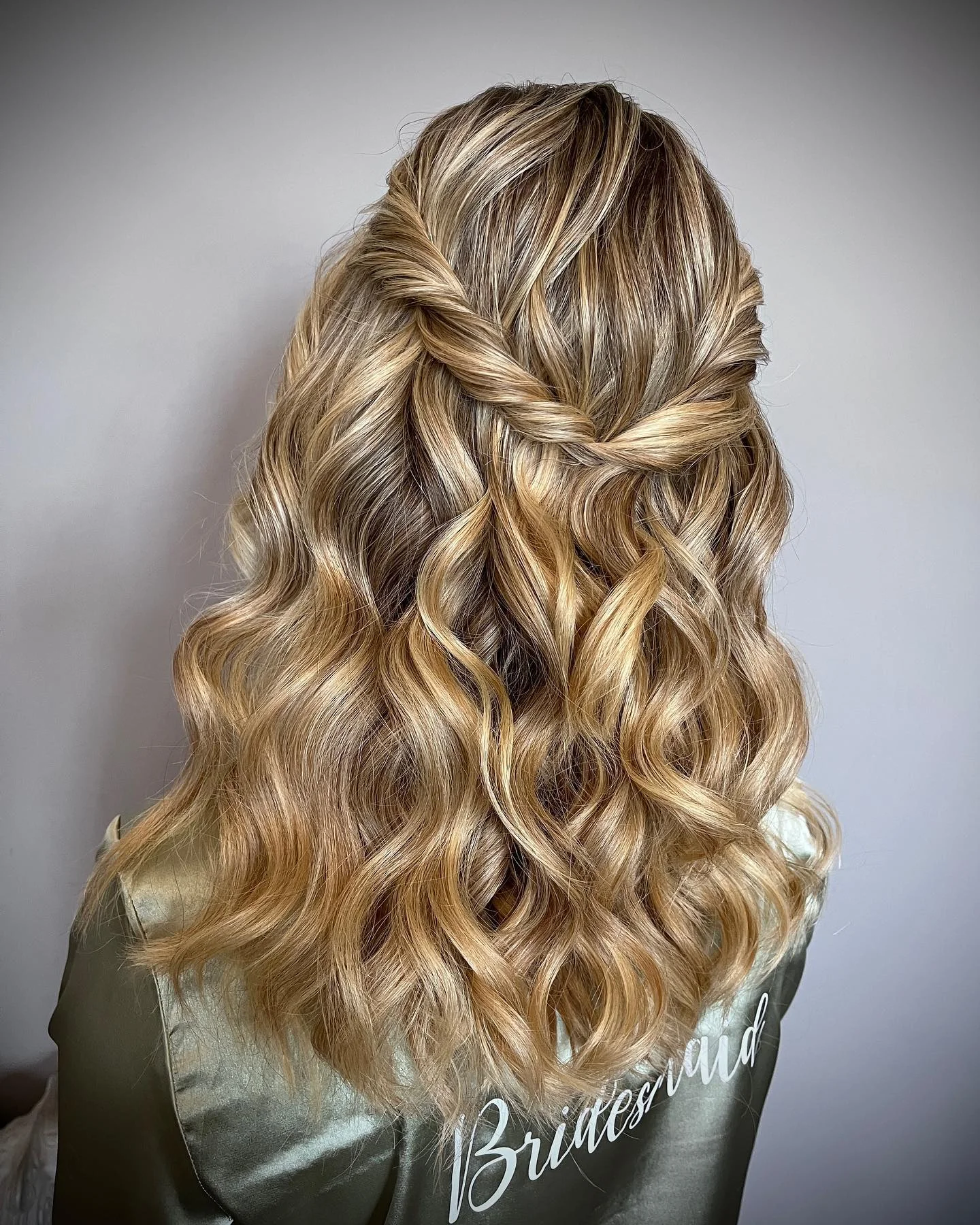 bridesmaid hairstyling Soft Twisted Waves That Never Go Out of Style