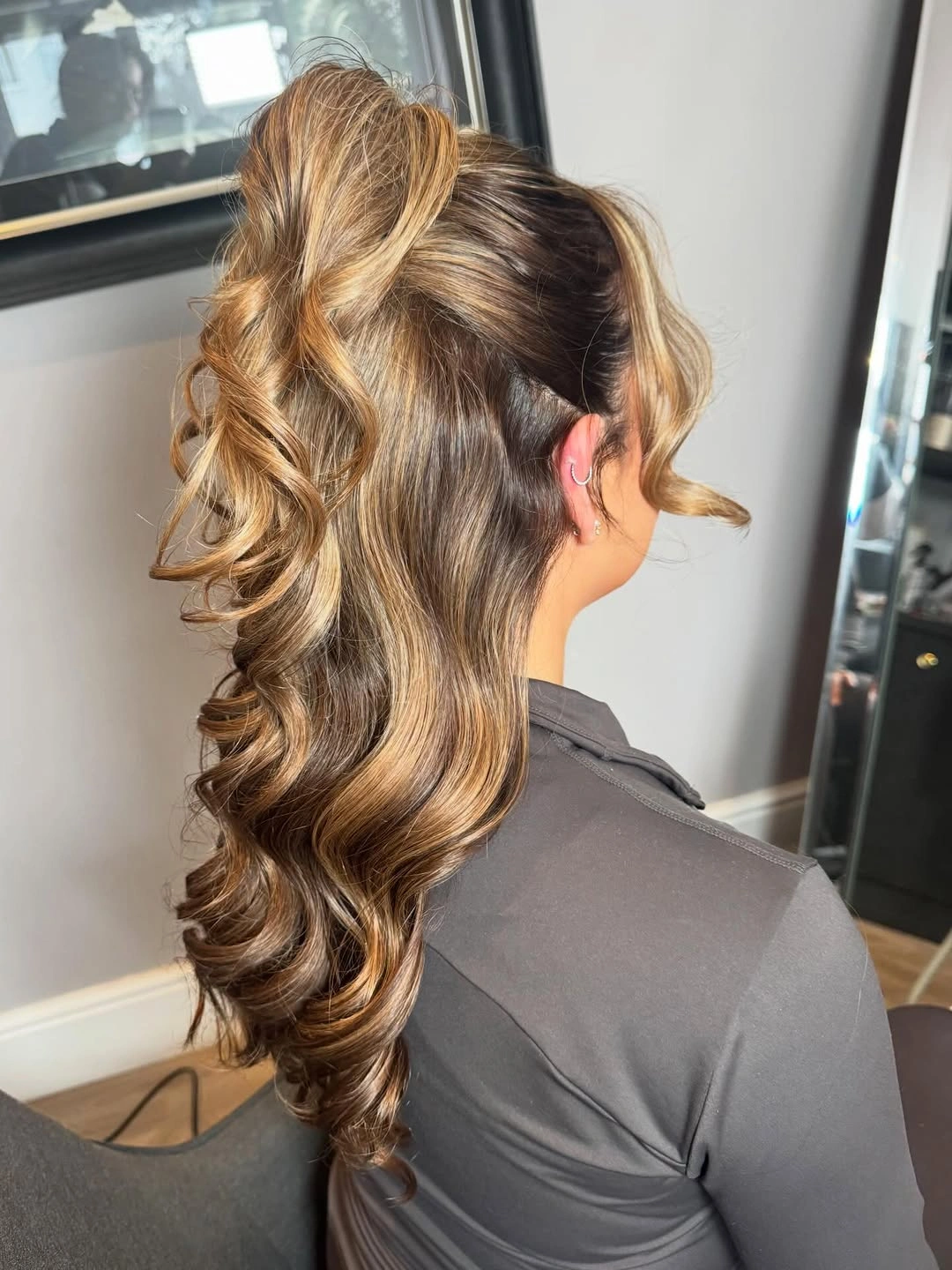 bridesmaid hairstyling High Glam Ponytail with Cascading Curls