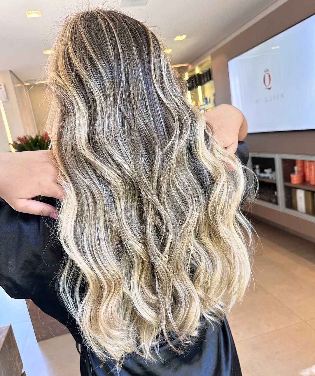 dirty blonde hair color High-Contrast Dirty Blonde With Bright Blonde Ends