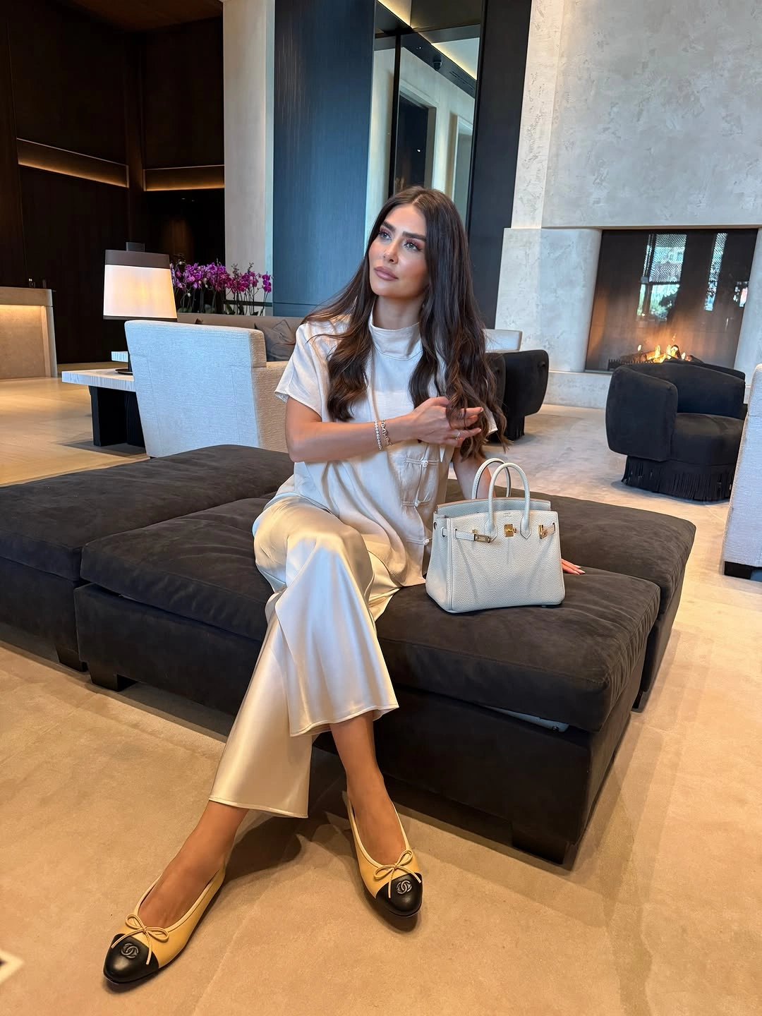 fall classy outfits women 2026 Monochrome Cream Looks Always Feel Luxurious