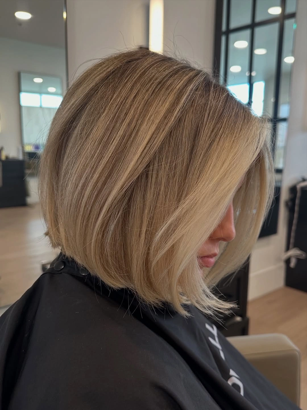 fall French Bob 2026 Dimensional Blonde Bob With Elegant Face-Framing Length