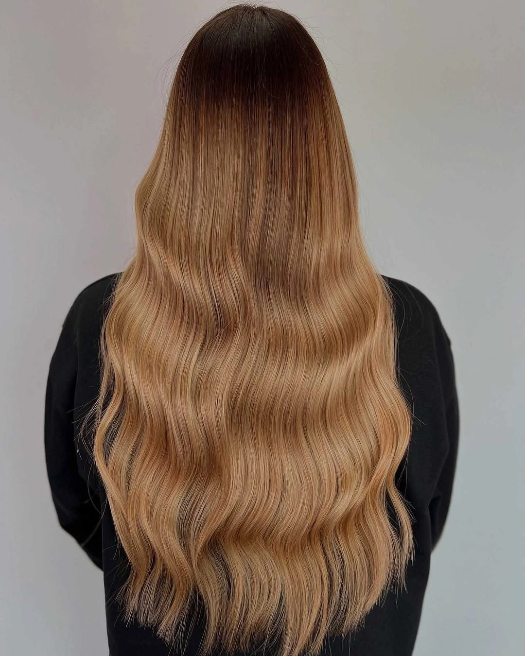fall hairstyles for long hair 2026 Warm Honey Balayage with Soft S-Waves