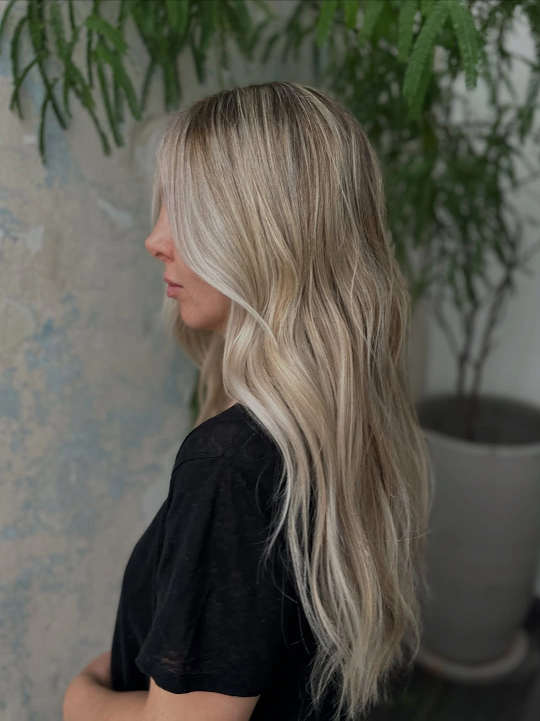 fall medium haircuts 2026 Cool Vanilla Blonde With Natural Texture