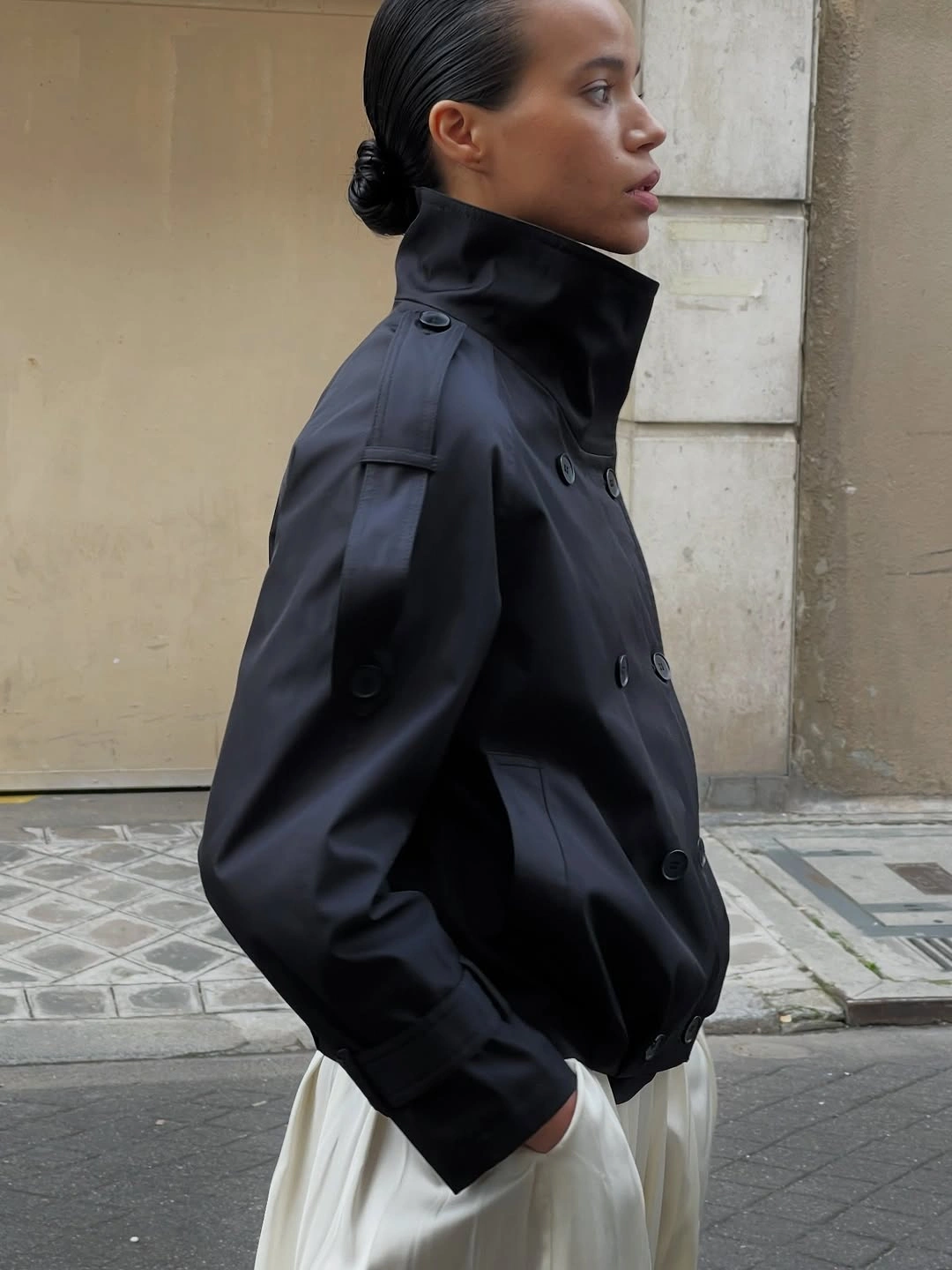 fall outfits with peacoat 2026 Minimalist Black Layers With Modern Architectural Shape