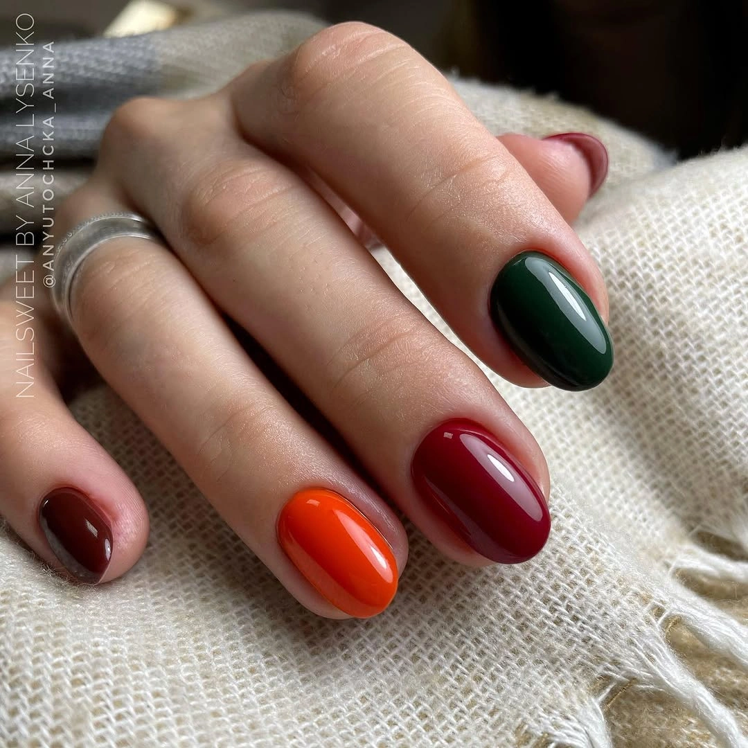 green orange burgundy short nails in autumn colors