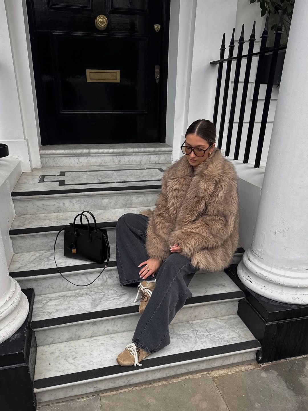 faux fur jacket Relaxed Weekend Layers With Soft Neutrals