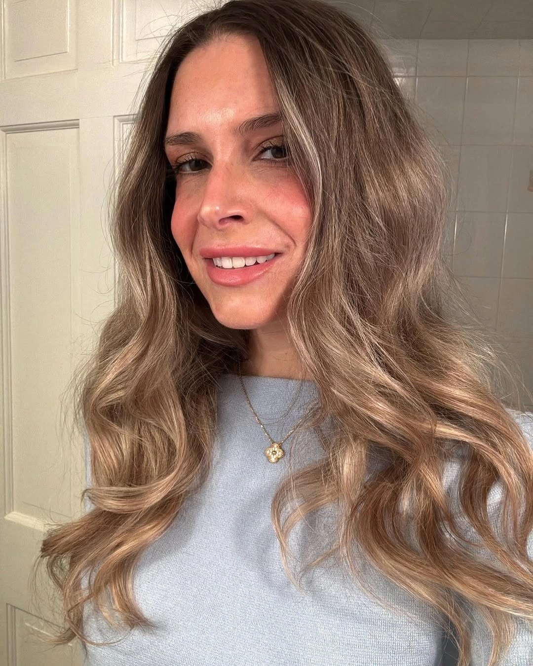 heatless curls hairstyle Classic Soft Heatless Waves for an Everyday Elegant Look