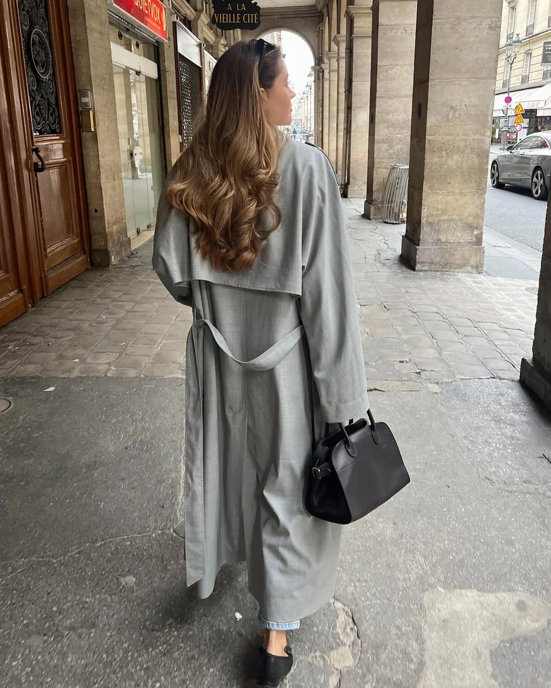 heatless curls hairstyle Soft Parisian Waves for Everyday Elegance