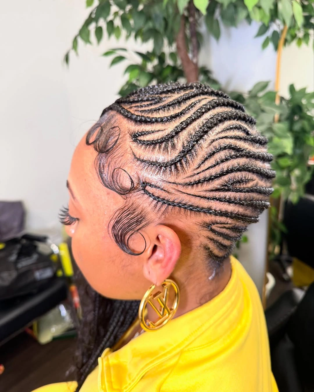 lemonade braid hairstyle Ultra Sleek Lemonade Braids with Flowing Side Waves