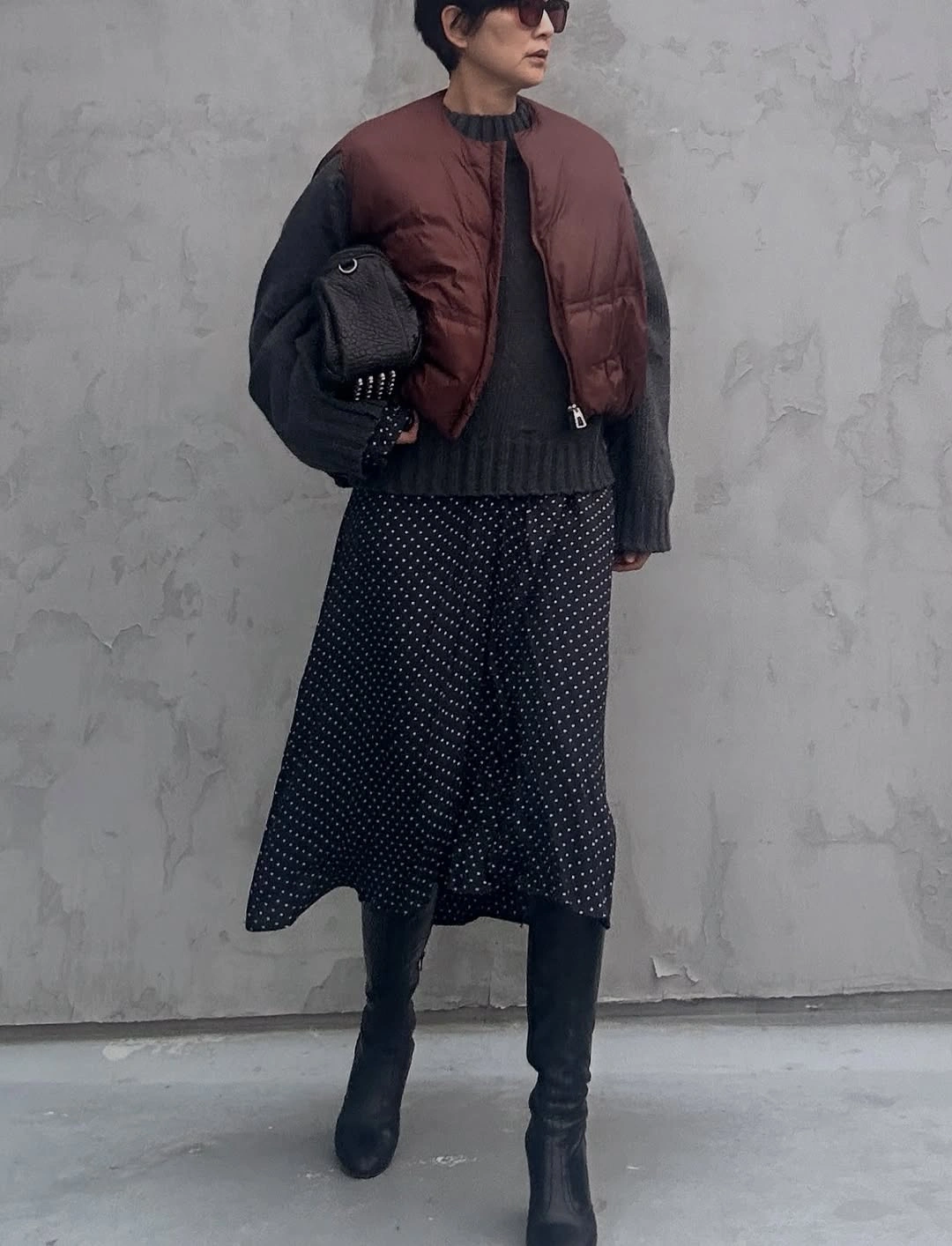 midi skirt fall outfit 2026 Patterned Satin Midi Skirt with Cozy Layers for Cold Fall Days