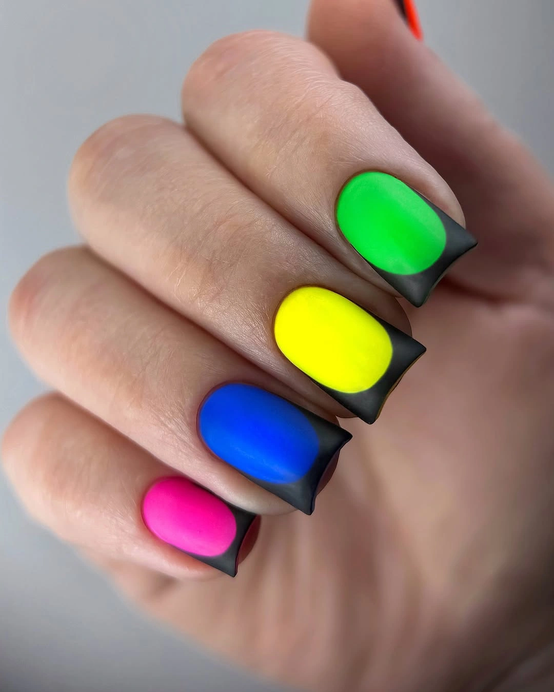 September nail art ideas 2026 Neon Colorblock Squares With Black Borders