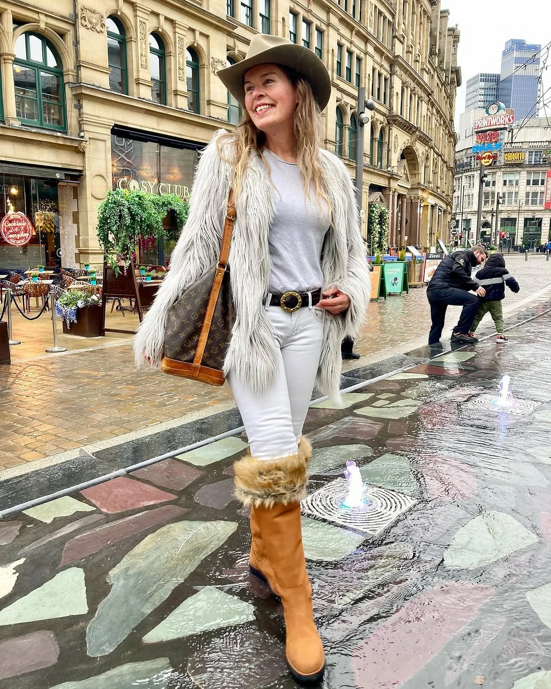 shaggy jacket Western Details Meet Cozy Street Style