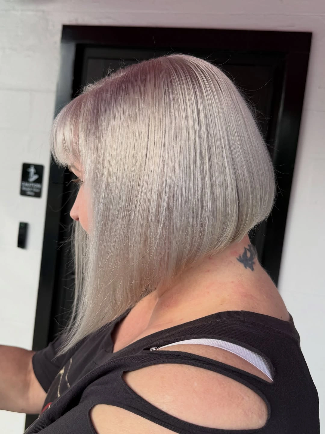 Pale silver bob with short fringe and longer front strands