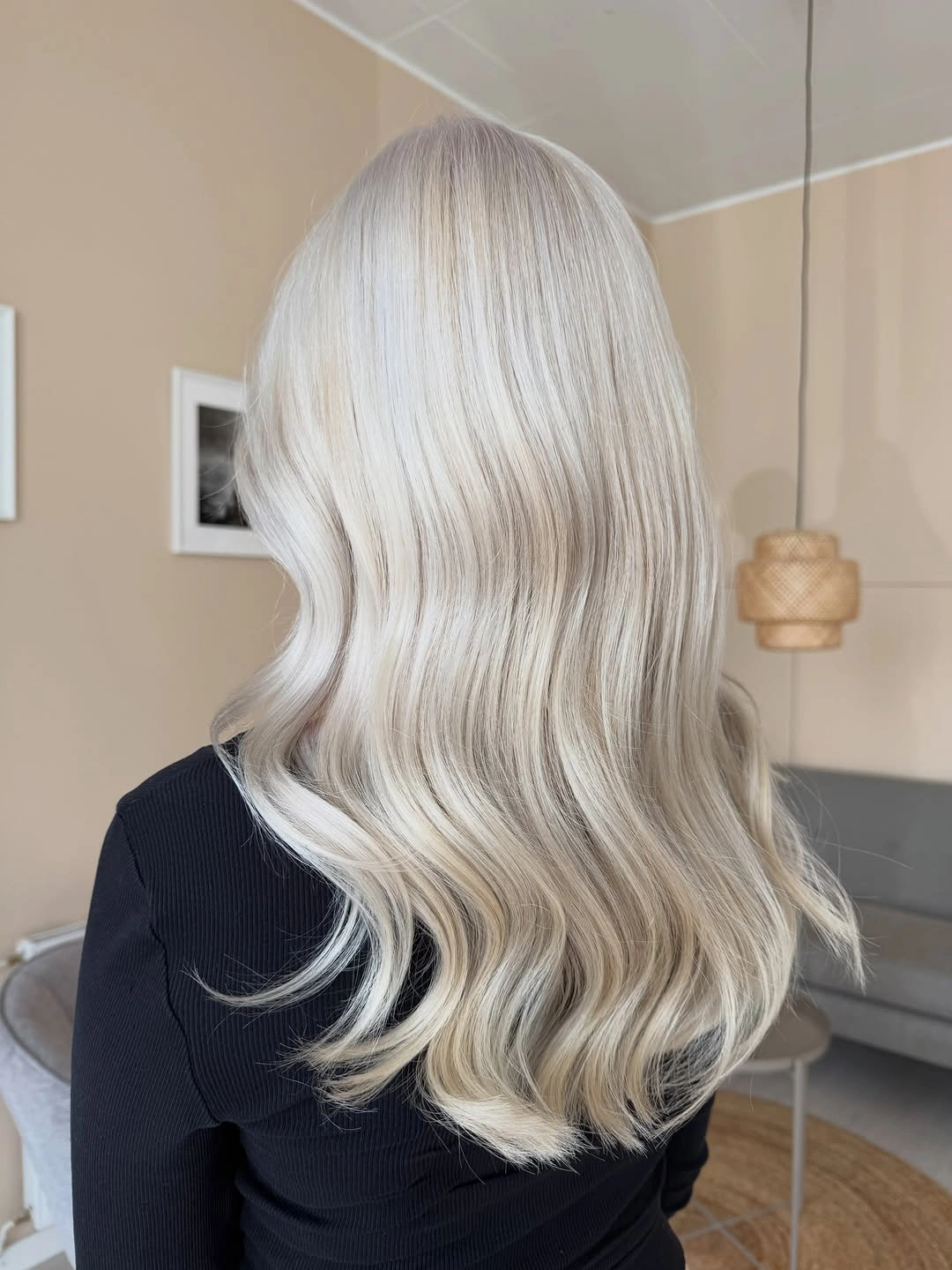 Long icy white-beige blonde hair with soft S waves
